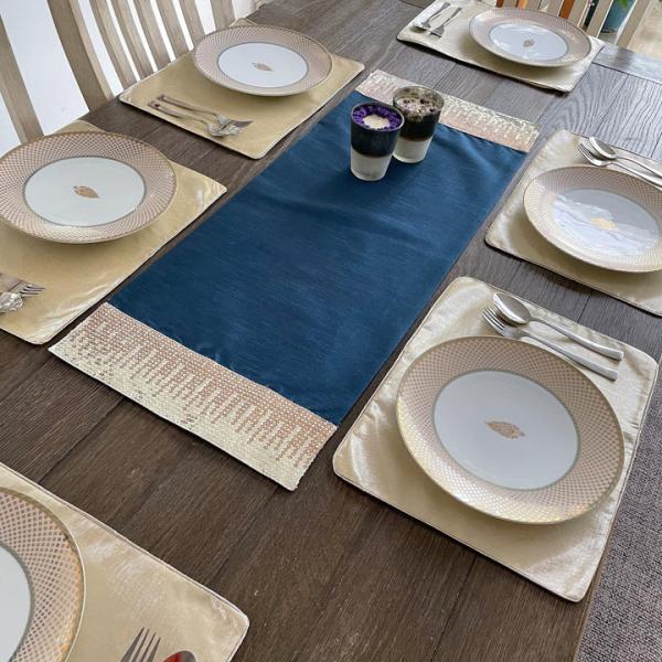 ROYAL TABLE MAT