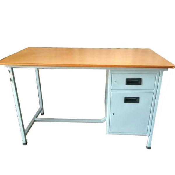 STEEL  TABLE 4X2 ROUND PIPE WITH ONE SIDE  BOX